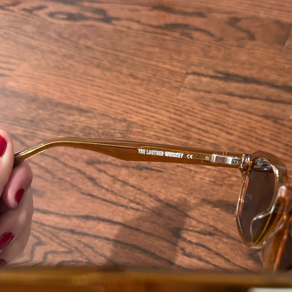 KIAURA - Lautner Sunglasses - Picture 12 of 15